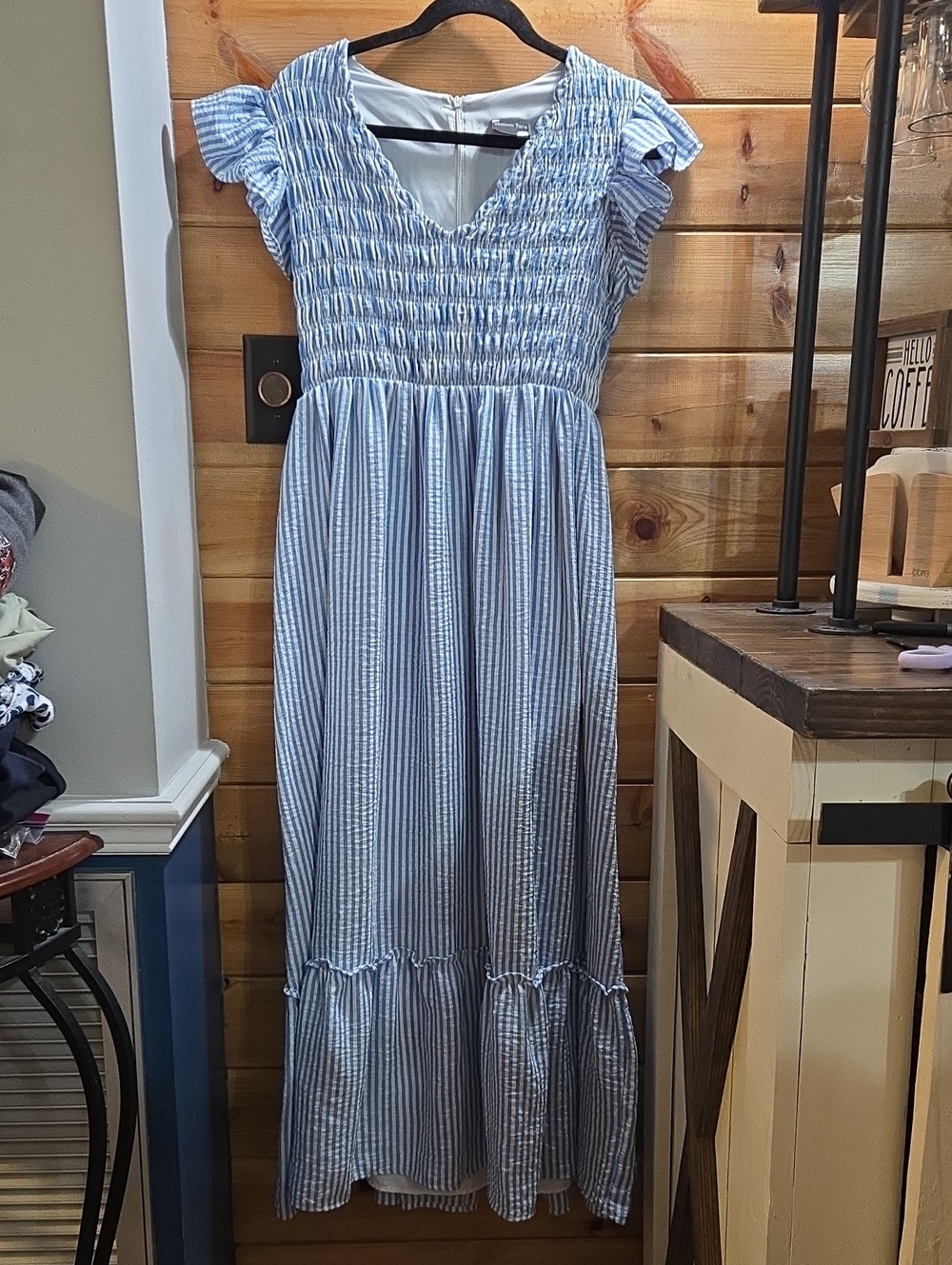 Maison Tara Blue and White Striped Smocked Maxi Dress Flutter Sleeves Sz 6 0564